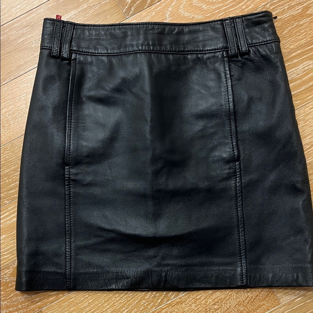 Tommy Hilfiger Black Mini Skirt